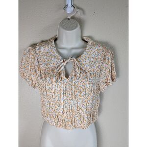 Elodie NWT crop top size small smocked peter pan collar
